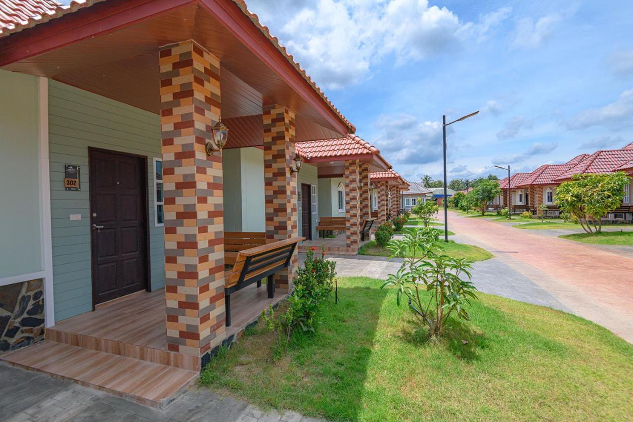 Avarin Resort Pak Chong Exterior foto